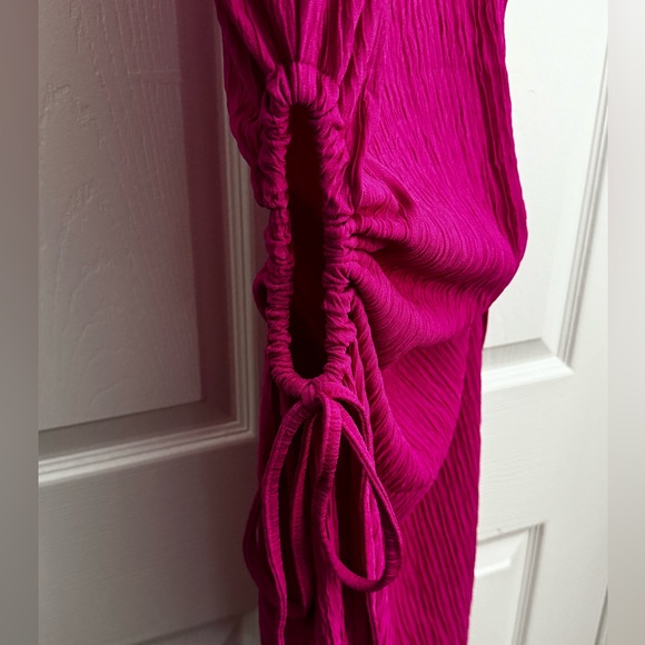 Essnce Drawstring Side Solid Dress - Picture 10 of 10